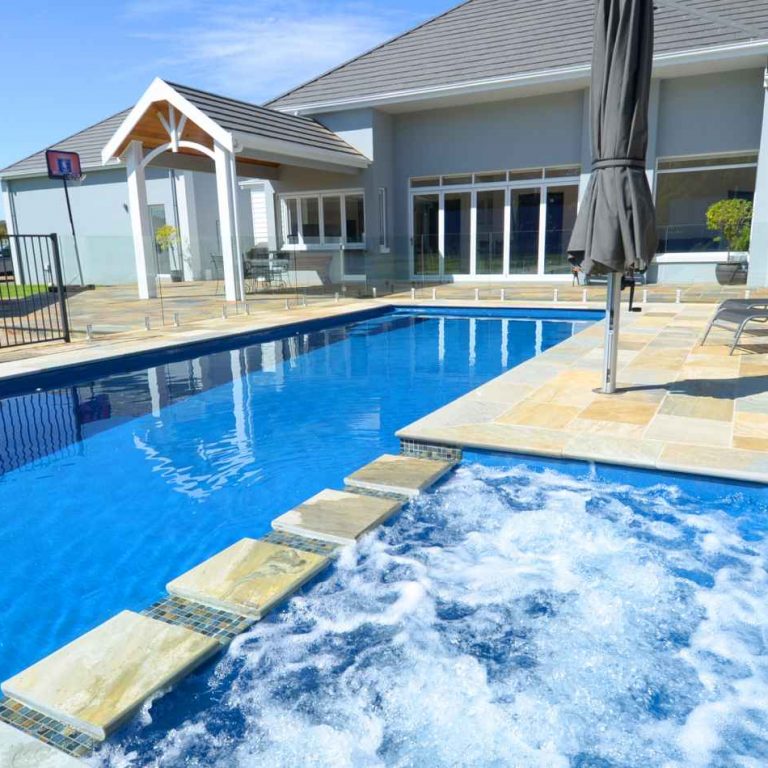 Beautiful Compass pool and spa combination