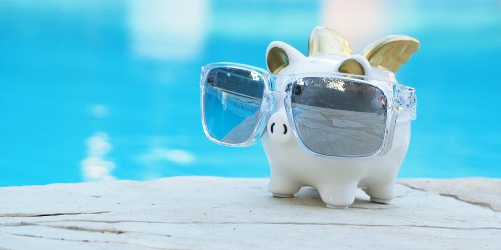 Cost of a swimming pool installation Cost of a swimming pool installation