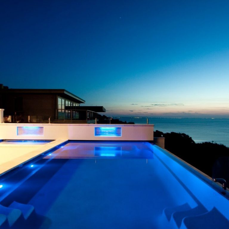 Rockhampton pool builder Compass fibreglass pool installation 02