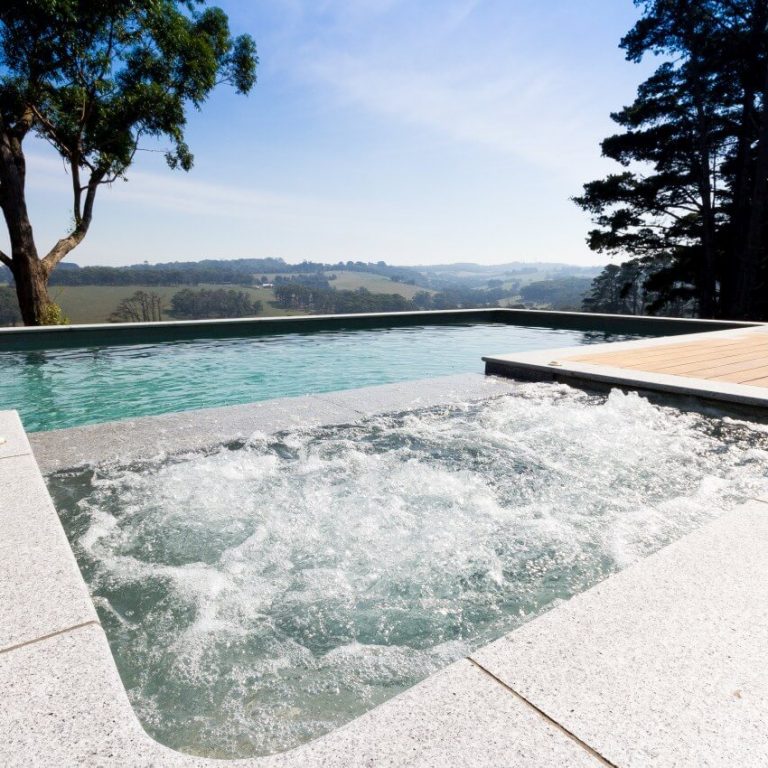 Swimming pool builder Gladstone QLD 06