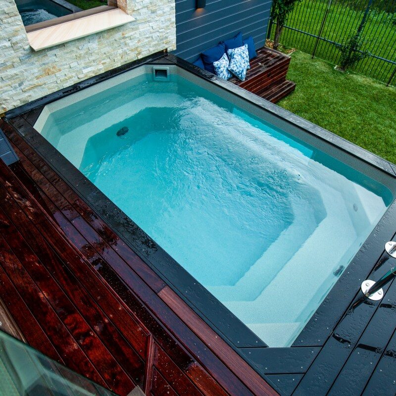 Compass Express Pool Plunge Range Installation 1 (2)